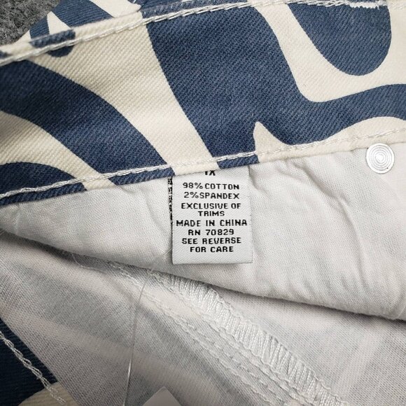 Rue21 Jeans Womens Plus 1X Blue Denim Skate Straight Leg Stretch High Rise New - Picture 12 of 12